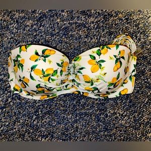 Victoria’s Secret Bikini 38D